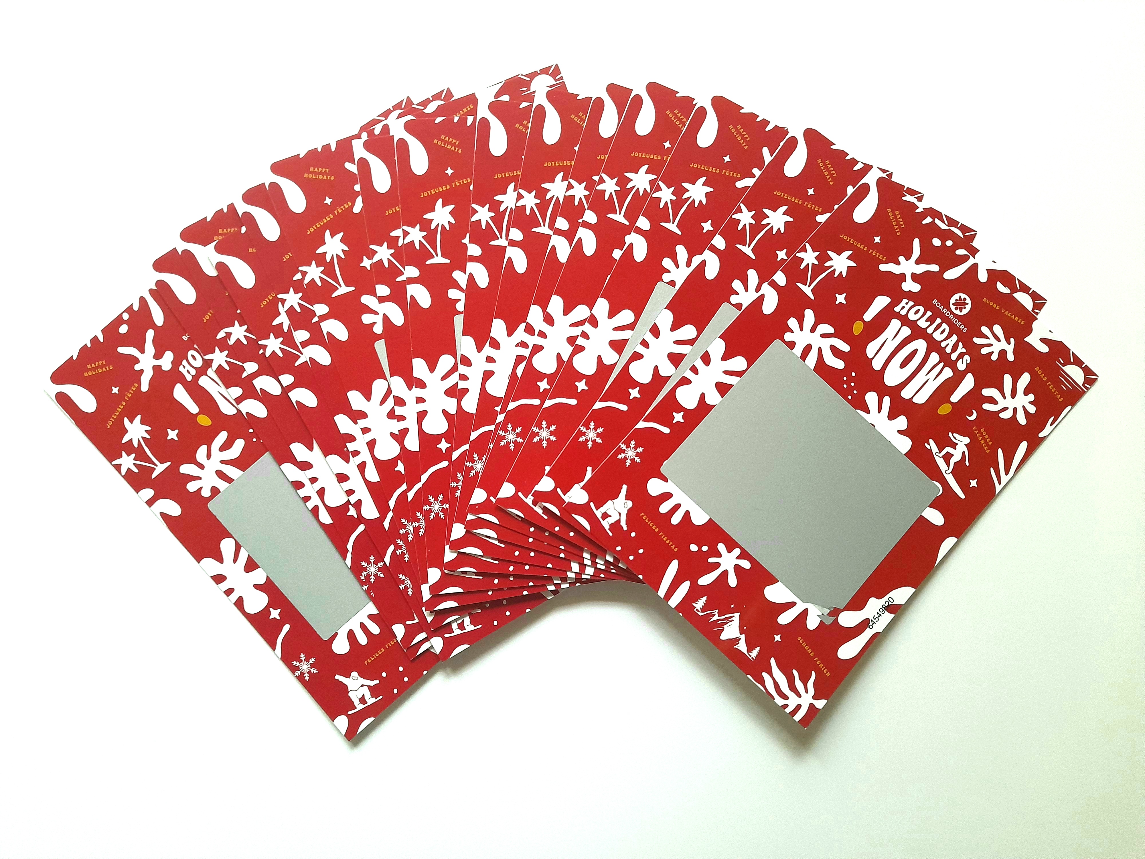 A reputação de um comércio, e portanto suas vendas, depende de muitos fatores: a qualidade dos produtos, a precisão dos preços, a reputação da empresa, mas principalmente a estratégia de marketing. Para fidelizar a clientela e conquistar o coração de novos compradores, nada melhor do que implementar atividades promocionais bem executadas e atraentes, como concursos. Aqui estão algumas dicas para organizar um jogo com bilhetes raspáveis personalizados.